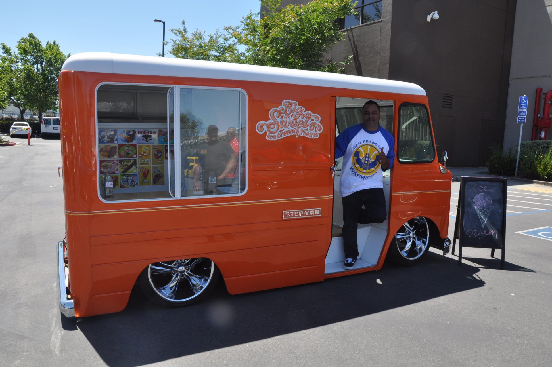Image from the Gallery: Car Show & Chili Cook Off – San Leandro, CA