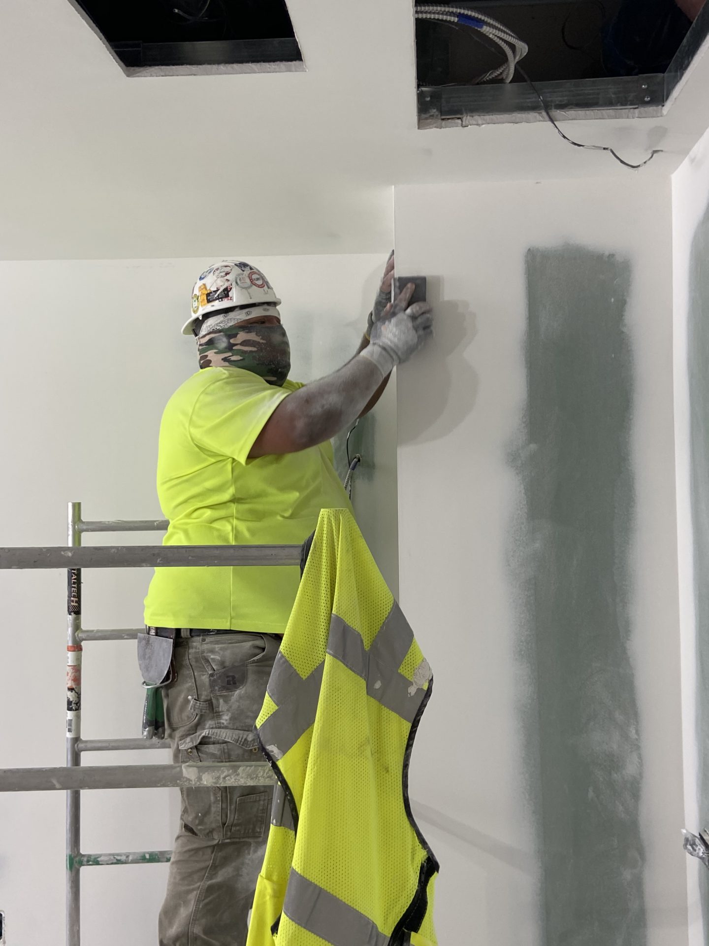 Image from the Gallery: Drywall Finishers 2020