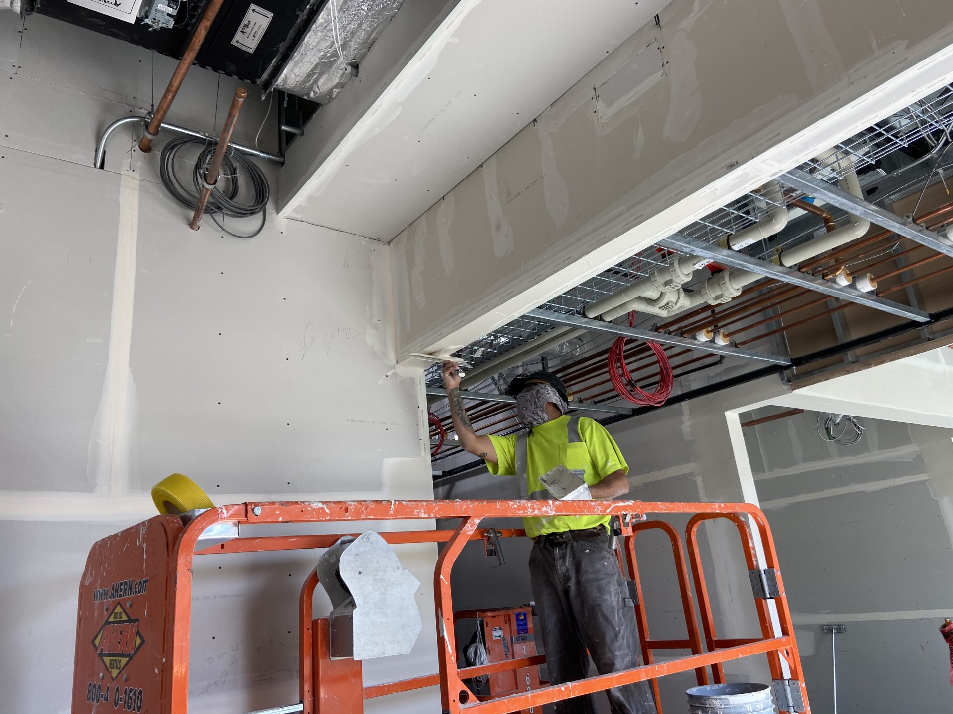 Image from the Gallery: Drywall Finishers 2020